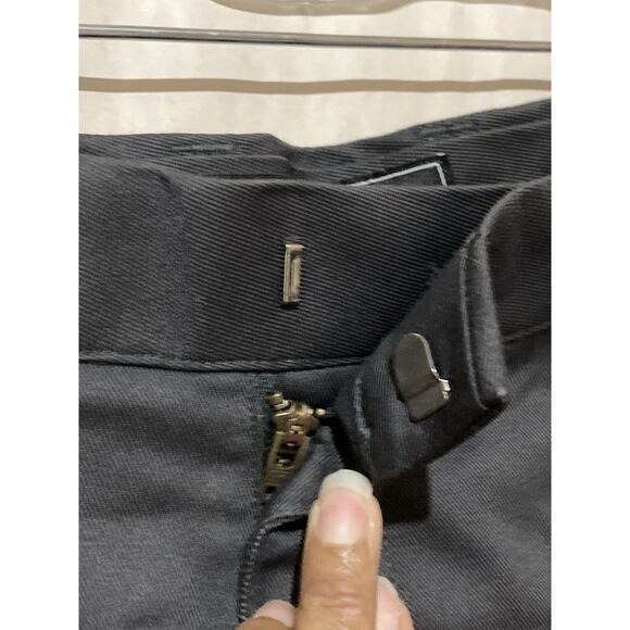 Oobe Mens Shorts 34 Gray Waist Cargo Office Classic Wrinkle Uniform NWOT - Picture 4 of 6